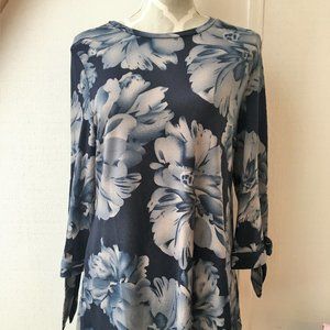 NEW! XL DKR & Company Blue/Navy Summer/Resort Top 6639
